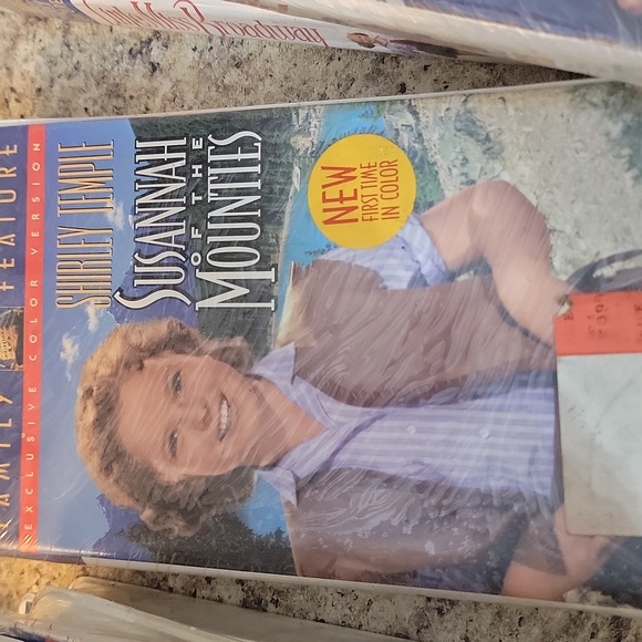 SHIRLEY TEMPLE CLASSIC VHS LOT - Picture 11 of 11